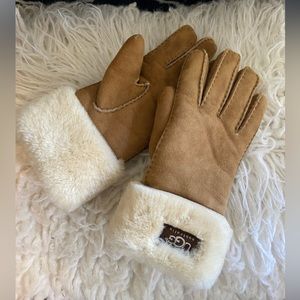 Ugg gloves XS-S